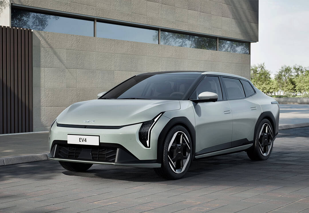 EV4sedan